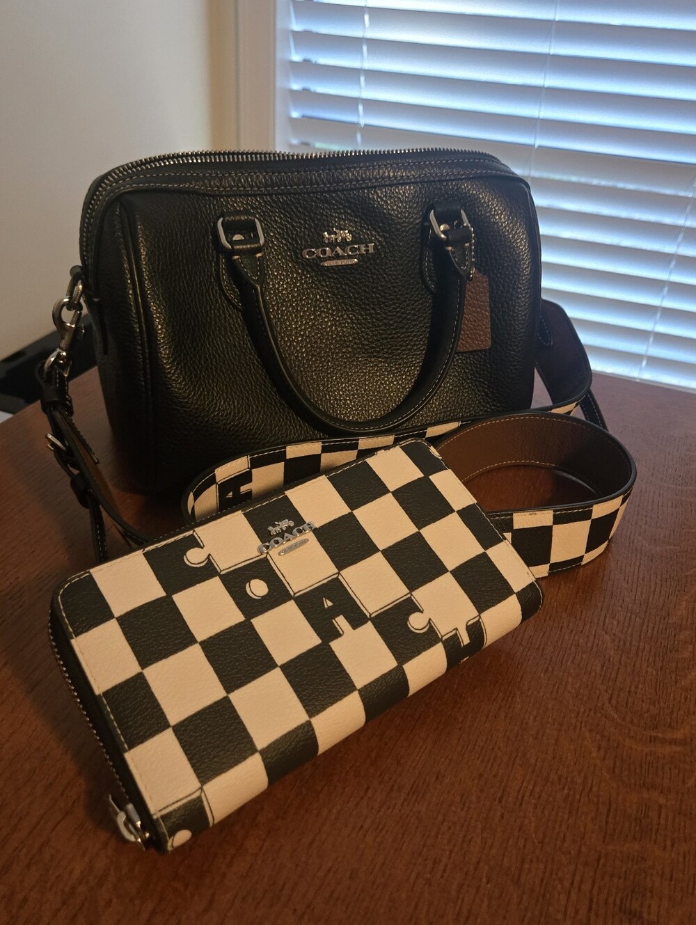 Coach Checker Rowan Satchel W/Checker Wallet